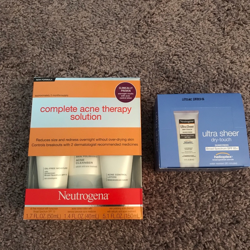 NEUTROGENA Complete Acne Therapy System & Suncreen